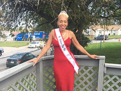 DaVeeda White is an entrepreneur who says she is strengthened by transforming her personal health challenges into a viable service ... DaVeeda White is an entrepreneur who says she is strengthened by transforming her personal health challenges into a viable service ...