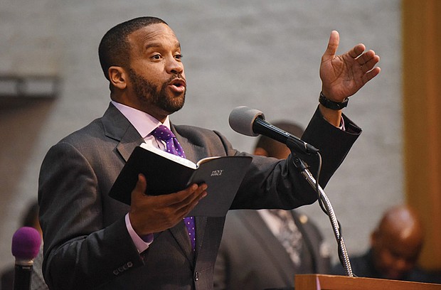 Emancipation Proclamation Day Service //

Dr. Howard-John Wesley, pastor of Alfred Street Baptist Church in Alexandria, the oldest and largest African-American church in Northern Virginia, delivers the “Emancipation Message” to a crowd of approximately 400 people at Richmond’s Fifth Baptist Church for Monday’s Emancipation Proclamation Day Service.
