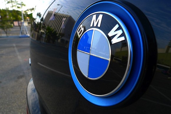 BMW is sticking with plans to open a new factory in Mexico in 2019 despite warnings from President-elect Donald Trump …