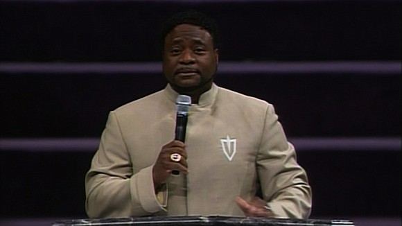 Bishop Eddie Long, the controversial leader of one of the nation's largest megachurches, has died, according to the suburban Atlanta …