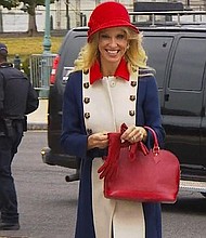 Kellyanne Conway and Bannon arriving at Capitol