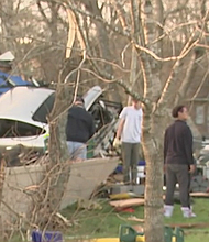 Tornado hits homes in Bridlewood Estates
