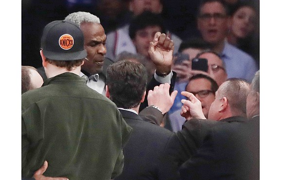 Former New York Knicks star Charles Oakley has a reputation of being a powerful man who doesn’t back down.