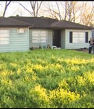 Home in sunnyside neighborhood/credit KHOU 11