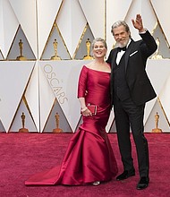 	Jeff Bridges and Susan Geston	