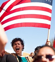 #NoBanNoWall Rally/credit Christian Benavides