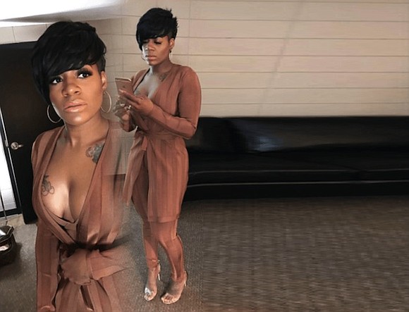 Platinum selling singer and American Idol alum, Fantasia, loves to meet and greet her fans, sometimes staying hours on end …