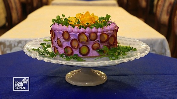 Imagine biting into a beautiful cake, but instead of a sugary rush you get the fresh flavors of celery, carrot …