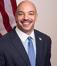 Philadelphia District Attorney Seth Williams is accused of accepting bribes between 2010 and 2015.
