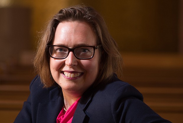 

Elaine Howard Ecklund 
Photo credit: Jeff Fitlow
