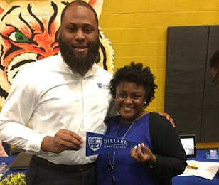 (L to R) Dillard University’s associate admissions director Christopher Stewart and Zariah Nolan, Whitehaven High School senior and future Dillard University Student, taken from Nolan’s Twitter on April 24, 2017. (photo via colorlines.com)