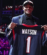 Deshaun Watson/houstontexans.com