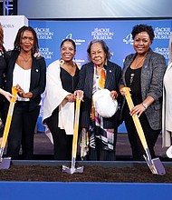 (L-R) Hannah Storm, Ayo Robinson, Sonya Pankey, Founder of the Jackie Robinson Foundation Rachel Robinson, Meta Robinson, and Vice-Chair of the Jackie Robinson Foundation Sharon Robinson attend the Jackie Robinson Museum Groundbreaking at the Jackie Robinson Foundation on April 27, 2017 in New York City. (Photo by Thos Robinson/Getty Images for Jackie Robinson Foundation)