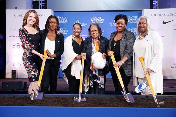 The Jackie Robinson Foundation hosted a groundbreaking ceremony for donors on April 27, 2017. The 18,500-square foot space will honor …