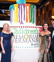 Bill and Diane Campbell and Elizabeth and Will Galtney photo by Catchlightgroup