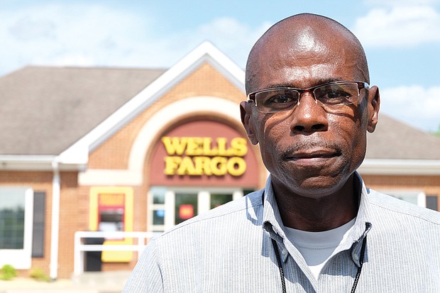 Jeffrey Perry, who routinely banked at this Wells Fargo branch on Mechanicsville Turnpike, says he was mistreated by the bank manager when he went to deposit his paycheck last month.