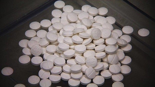 America's opioid epidemic continues: The latest numbers from the Centers of Disease Control and Prevention, released Friday, show that one in four drug overdoses in 2015 was related to heroin. In 1999, just 6% of all overdoses were related to the drug.
