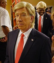 Tim Allen starred as Mike Baxter, a character described by ABC as "a man's man trying to survive in a female-dominated world."