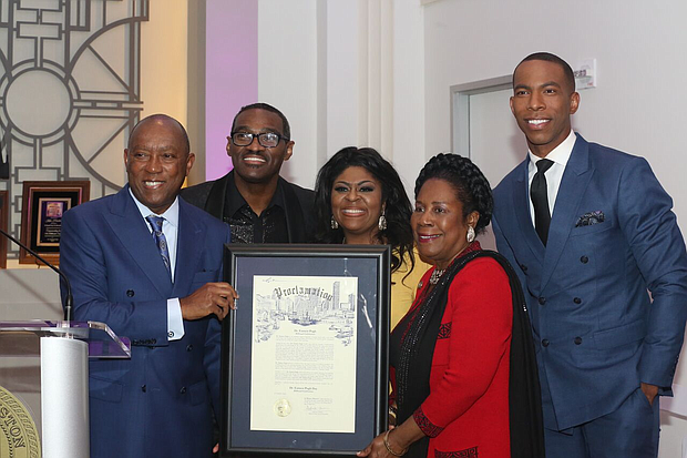 L-R Mayor Sylvester Turner, Dr. Earnest Pugh, Pastor Kim Burrell, Congresswoman Shelia Jackson Lee, & Jonathan Martin of Fox 26 
