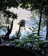 Tranquil scene at Pony Pasture Rapids Park