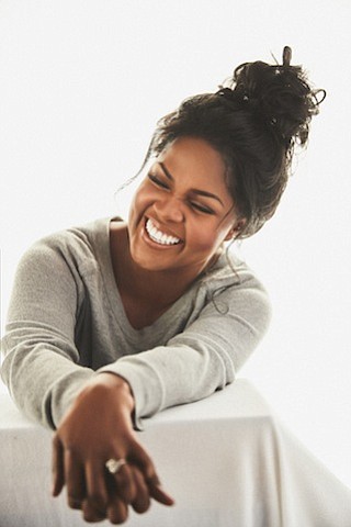 Ten time Grammy award winning gospel artist CeCe Winans has returned to her gospel music roots with a new solo …
