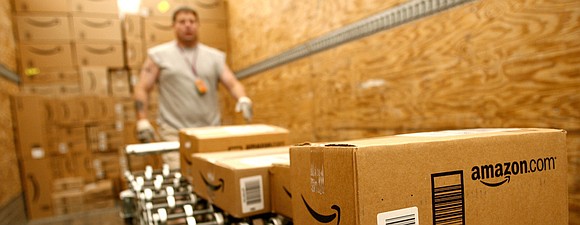 The Seattle-based online retailer Amazon is hiring more than 2,500 full-time hourly employees for an 855,000-square-foot fulfillment center under construction …