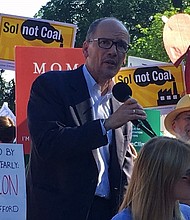 DNC Char Tom Perez at a rally protesting the U.S. withdrawing from the Paris climate agreement on June 1, 2017.