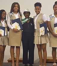 Regan Williams, Milan Parris, Dr. Gloria Scott, Codi Filmore and Jade Bryant at the Gold Award Ceremony