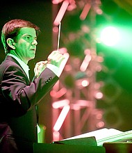 guest conductor Emmanuel Fratianni