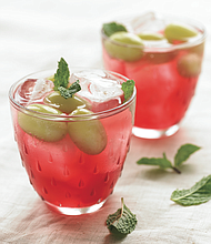 Sparkling Hibiscus Tea with Grapes and Mint