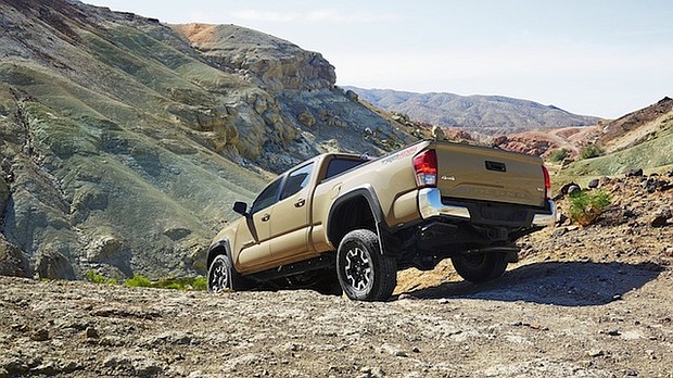 2017 Toyota Tacoma TRD Offroad 4x4 Double Cab Long Bed 