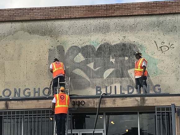 The Greater East End Management District's (GEEMD) Graffiti Abatement Program has a new state- of-the-art machine for removal of graffiti …