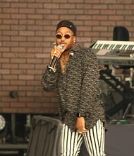 Ro James (Radio One Houston)