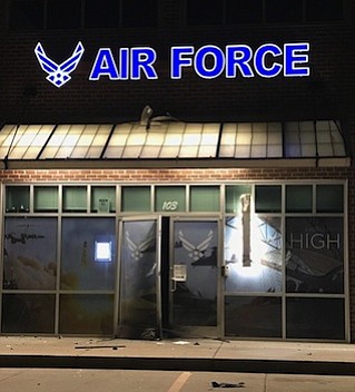 Local and federal authorities are investigating an explosion at a US Air Force recruiting office in Bixby, Oklahoma.