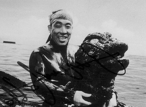 Haruo Nakajima, the man who wore the Godzilla suit in the original film, died on Monday aged 88 from pneumonia, … Haruo Nakajima, the man who wore the Godzilla suit in the original film, died on Monday aged 88 from pneumonia, …