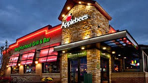 Leave it to Applebee’s in Texas to serve craveable entrees to its guests while providing fundraising dollars at Food Banks …