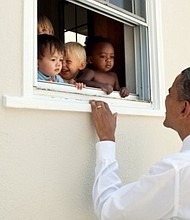 Barack Obama with kids/twitter.com/BarackObama