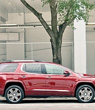 2017 GMC Acadia Denali