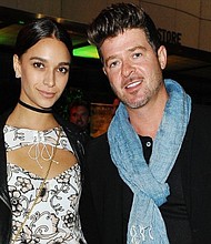 Robin Thicke and his girlfriend April Love Geary are expecting a baby