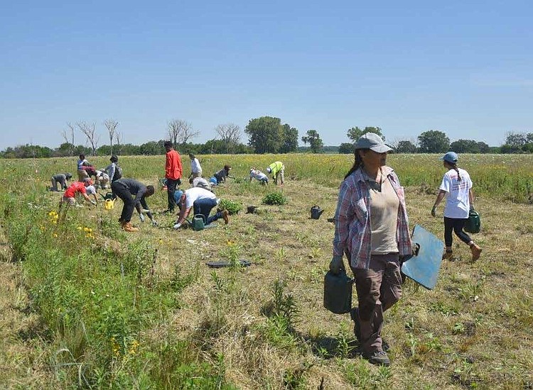 NORTH LAWNDALE COLLEGE PREP STUDENTS JOIN MYC PROGRAM Citizen