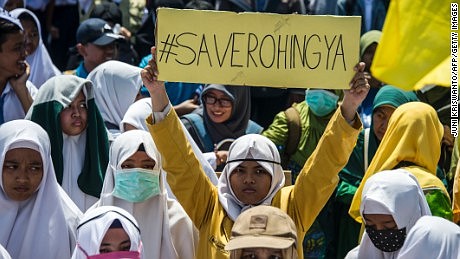 Muslim world denounces Myanmar's treatment of Rohingya; West reticent