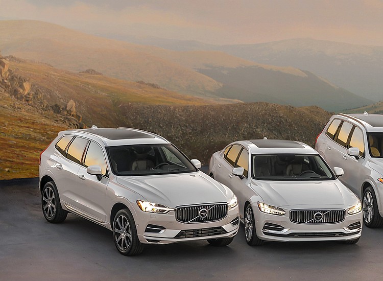 Volvo XC60 Makes North American Debut, 2018 S90 U.S. Pricing & New Features  Announced - Volvo Car USA Newsroom