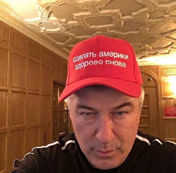 Live from Des Moines, it's Alec Baldwin! The actor whose biting portrayal of President Donald Trump has helped reenergize "Saturday …