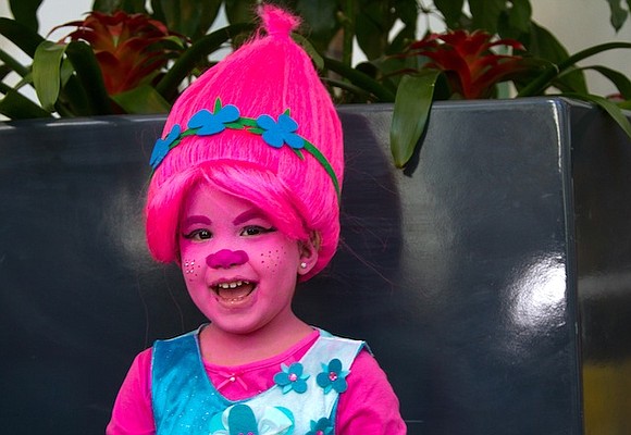 Moody Gardens became the home of Halloween fun on Sunday, as the 20th annual Ghostly Gardens brought little ghosts and …