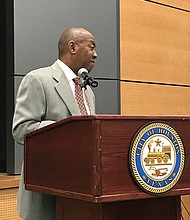 Mayor Turner speaking in Third Ward about the complete communities initiative
