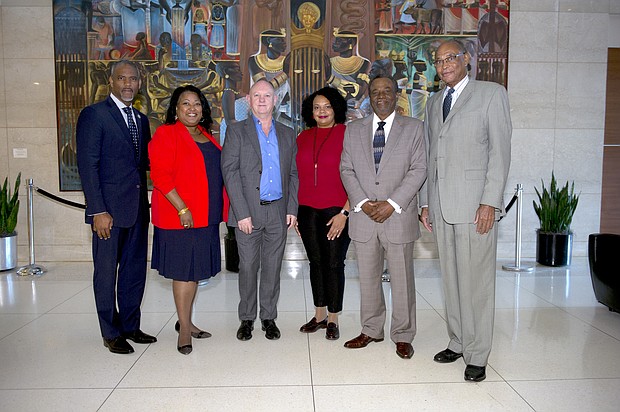 Aspect Solutions solidified its new partnership with the Jesse H Jones School of Business. (l-r) TSU President Austin Lane, JHJ Executive Director of Advancement Muriel Funches, Aspect President and CEO Steve Hughes, Aspect Managing Director Sheshieda Davis, JHJ Distinguished Professor of Accounting Richard Pitre, and JHJ Interim Dean John Williams. Photo Credit: Earlie Hudnall, TSU University Photographer
 
