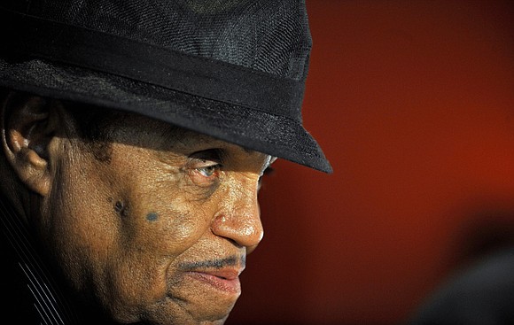 The Jackson family patriarch's well wishes for one of his grandsons has left fans scratching their heads. Joe Jackson tweeted …