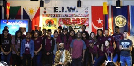  LSAMP students with S.H.A.P.E. co-founder and Executive Director Deloyd T. Parker Jr /credit: Texas Southern University