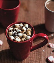 Slow Cooker Peppermint Hot Chocolate