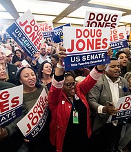 Black women power vote in Alabama/(photo via thenation.com)